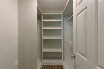 Walk-in closet